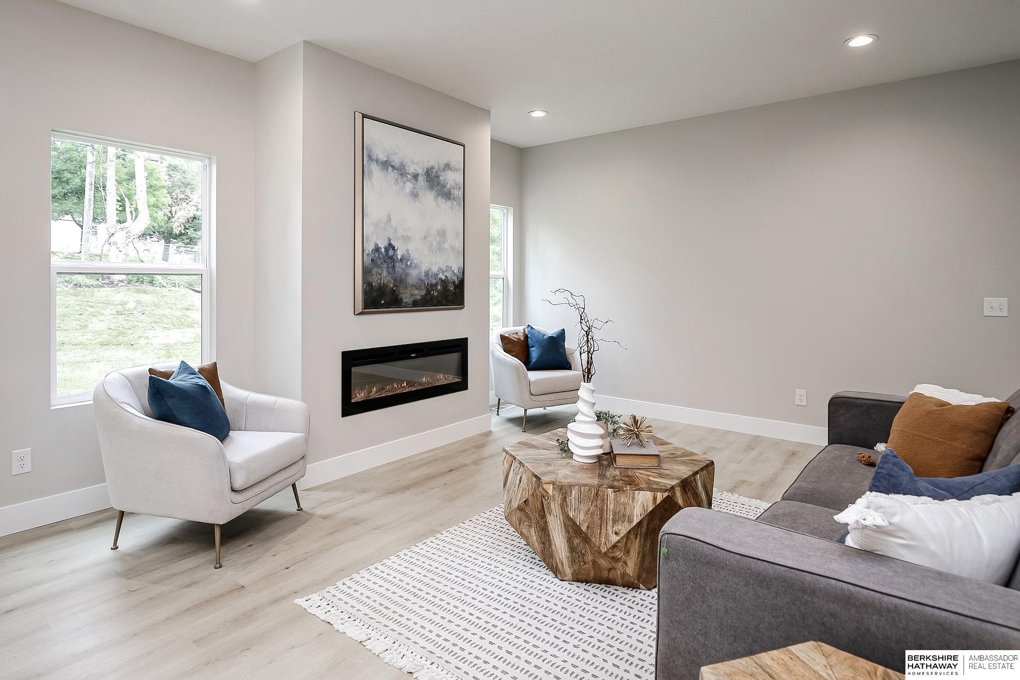 Omaha, Nebraska 68117, United States, 4 Bedrooms Bedrooms, ,3 BathroomsBathrooms,Residential,Active,135421