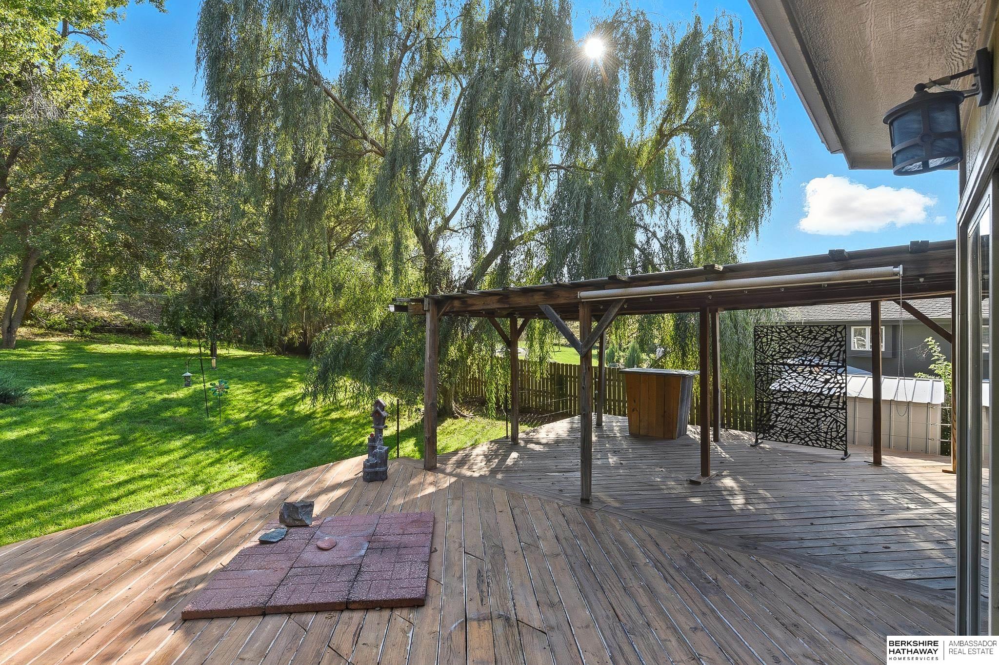 Omaha, Nebraska 68136, United States, 4 Bedrooms Bedrooms, ,3 BathroomsBathrooms,Residential,Active,213999