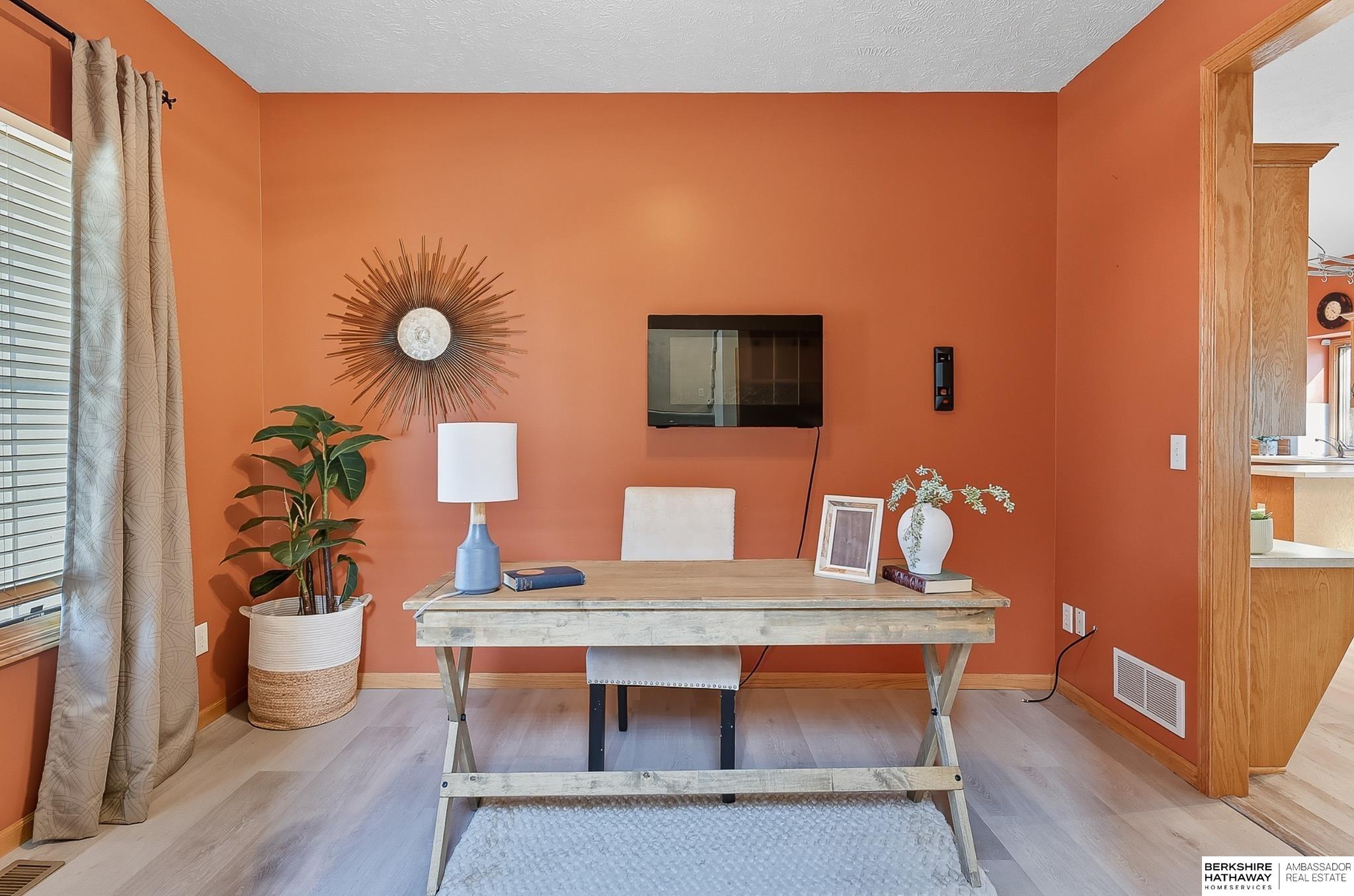 Omaha, Nebraska 68136, United States, 4 Bedrooms Bedrooms, ,3 BathroomsBathrooms,Residential,Active,213999