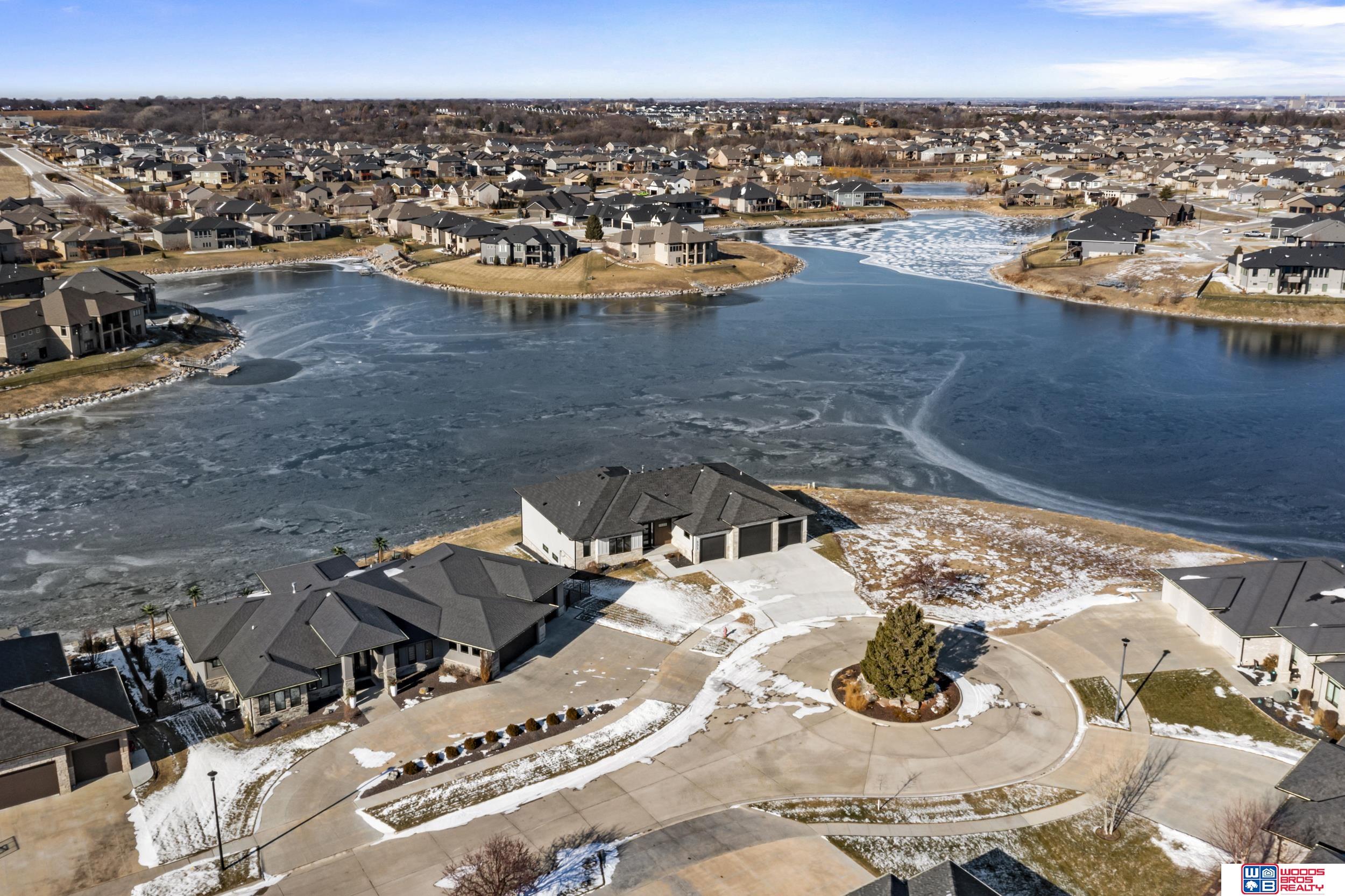 531 White Cap Bay