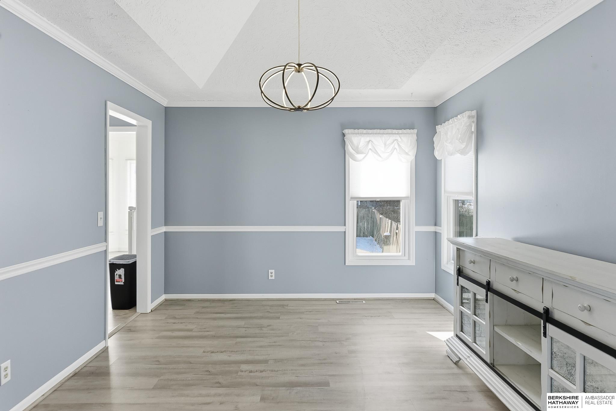 Omaha, Nebraska 68118, United States, 3 Bedrooms Bedrooms, ,2 BathroomsBathrooms,Residential,Active,250623