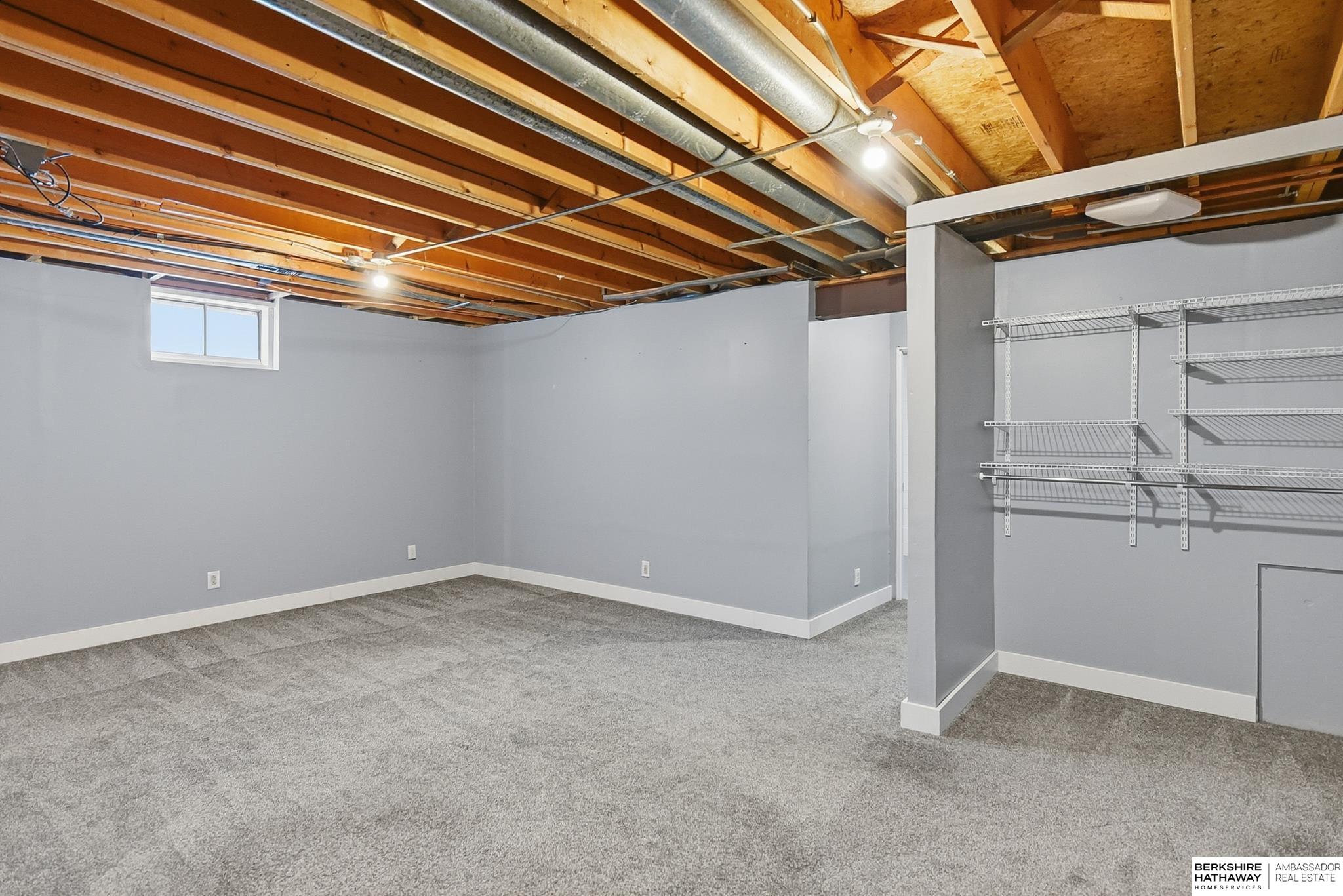 Omaha, Nebraska 68118, United States, 3 Bedrooms Bedrooms, ,2 BathroomsBathrooms,Residential,Active,250623