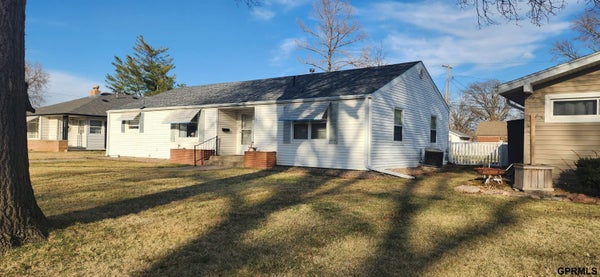 1520 G ST, FAIRBURY, NE 68352 - Image 14e9bb2fc8d49e0d58f1d17aade663ec/1044517584