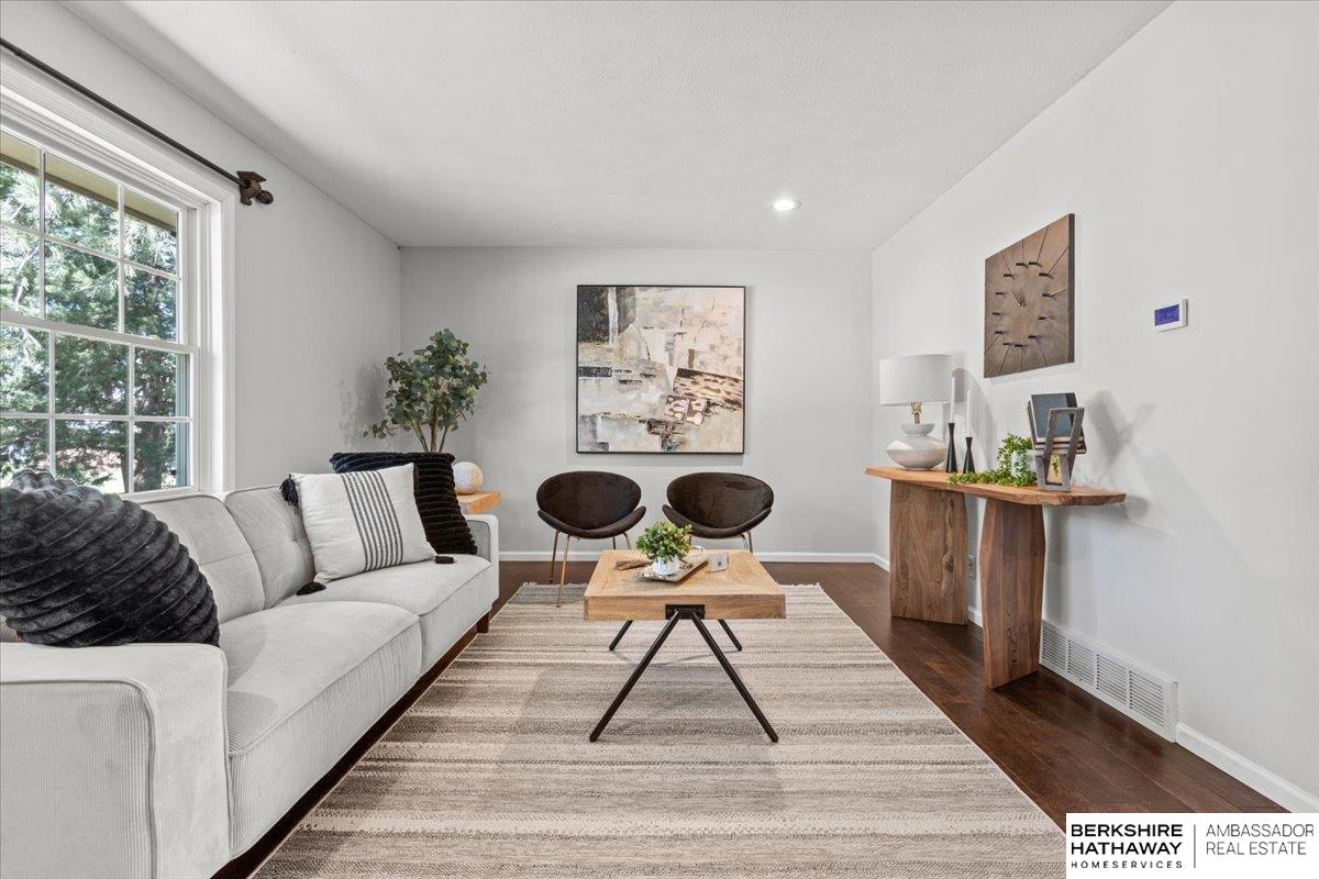 Yutan, Nebraska 68073, United States, 3 Bedrooms Bedrooms, ,2 BathroomsBathrooms,Residential,Pending,156656