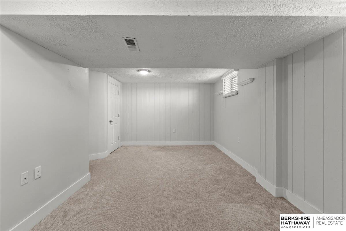 Yutan, Nebraska 68073, United States, 3 Bedrooms Bedrooms, ,2 BathroomsBathrooms,Residential,Pending,156656