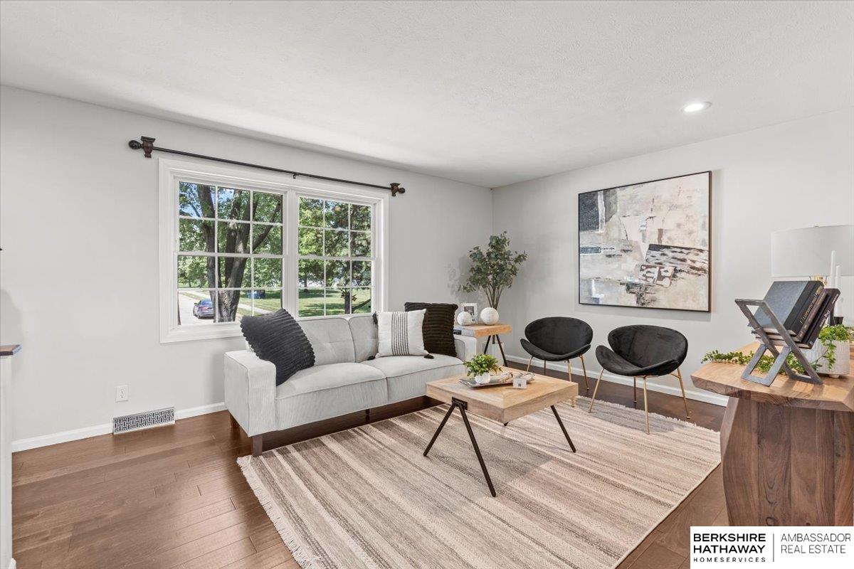 Yutan, Nebraska 68073, United States, 3 Bedrooms Bedrooms, ,2 BathroomsBathrooms,Residential,Pending,156656