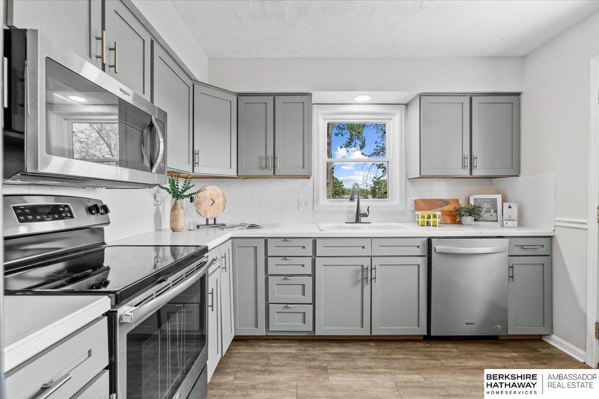 Yutan, Nebraska 68073, United States, 3 Bedrooms Bedrooms, ,2 BathroomsBathrooms,Residential,Pending,156656