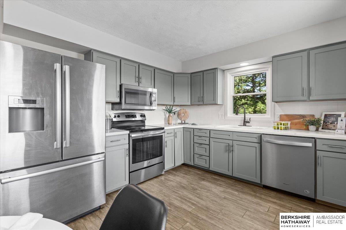 Yutan, Nebraska 68073, United States, 3 Bedrooms Bedrooms, ,2 BathroomsBathrooms,Residential,Pending,156656