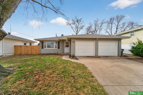 Photo of 6312 N 68 Street, Omaha, NE 68104 (MLS # 22533799)