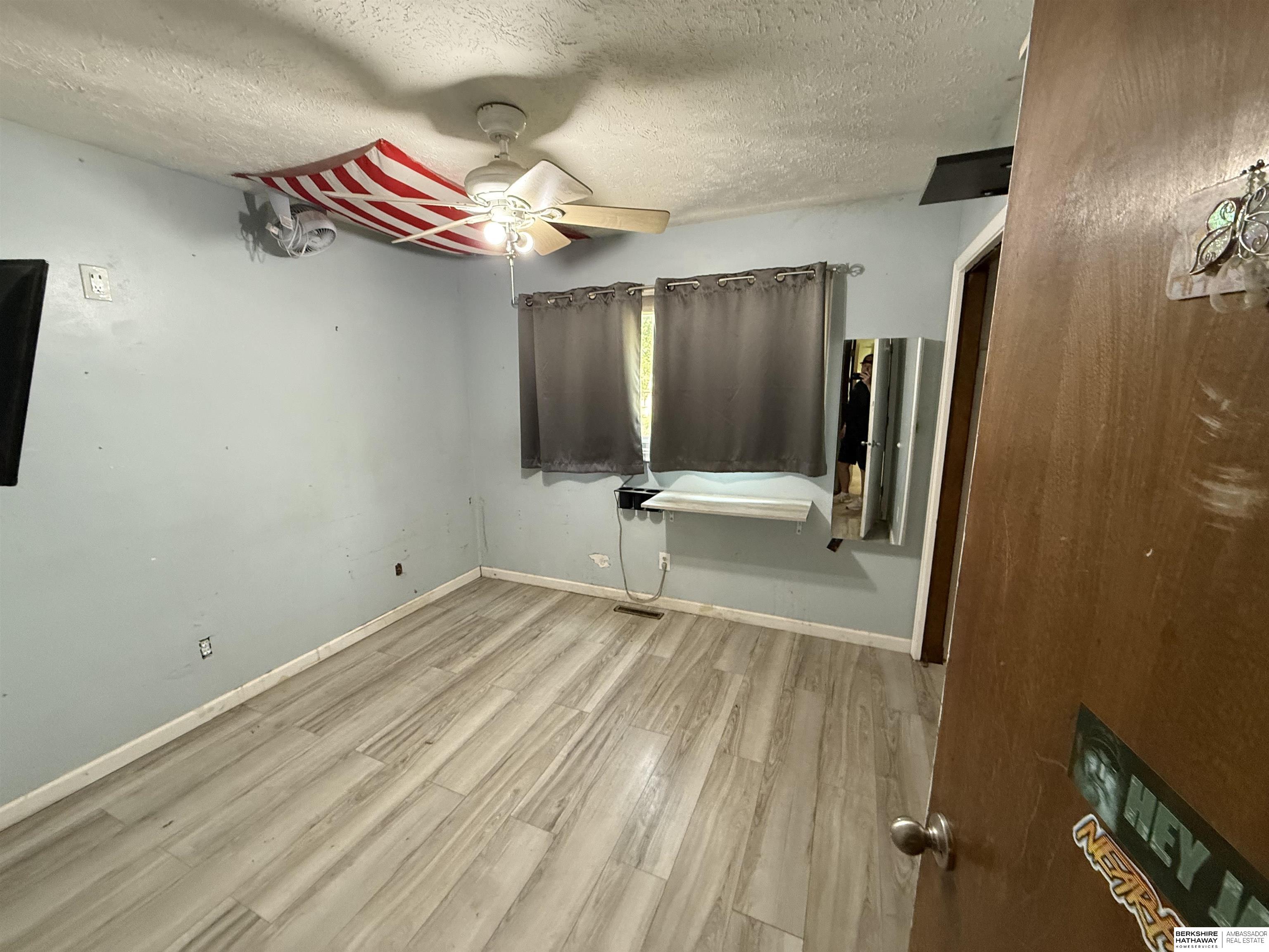 Omaha, Nebraska 68144, United States, 3 Bedrooms Bedrooms, ,3 BathroomsBathrooms,Residential,Pending,134729