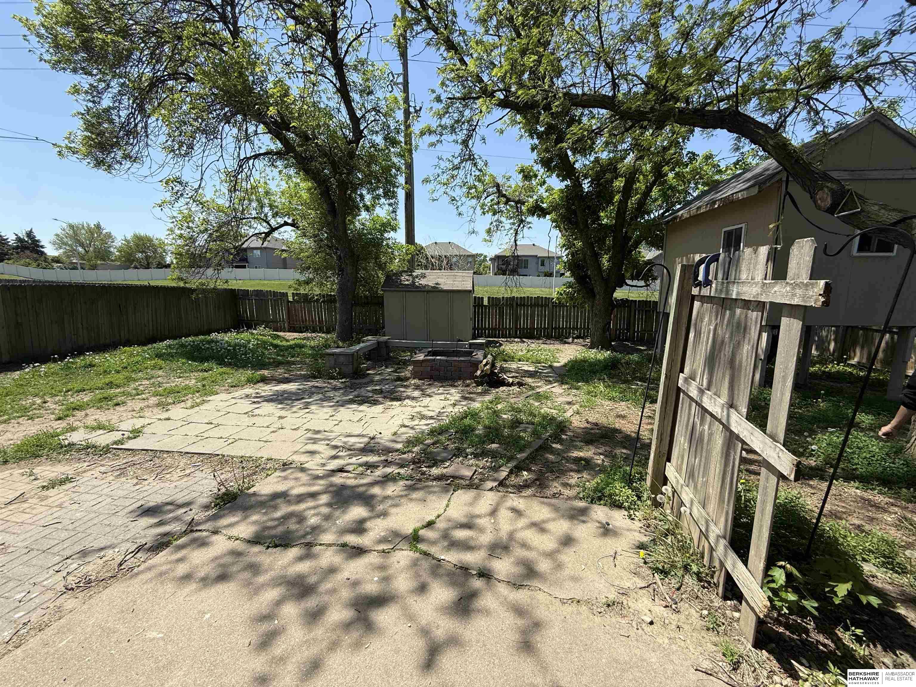 Omaha, Nebraska 68144, United States, 3 Bedrooms Bedrooms, ,3 BathroomsBathrooms,Residential,Pending,134729