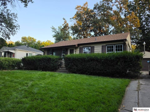 Photo of 4325 D Street, Lincoln, NE 68510 (MLS # 22624671)