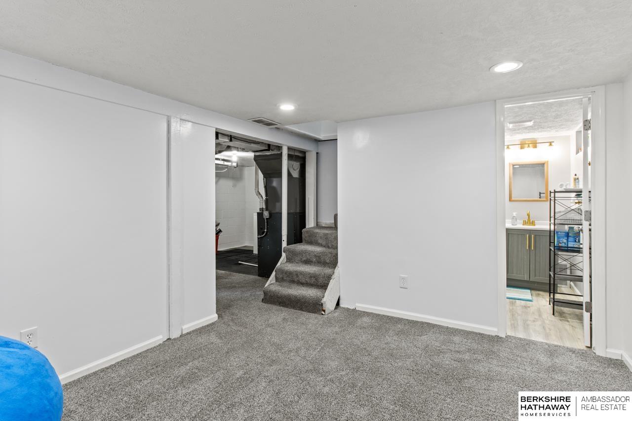 Bellevue, Nebraska 68005, United States, 3 Bedrooms Bedrooms, ,2 BathroomsBathrooms,Residential,Active,174592