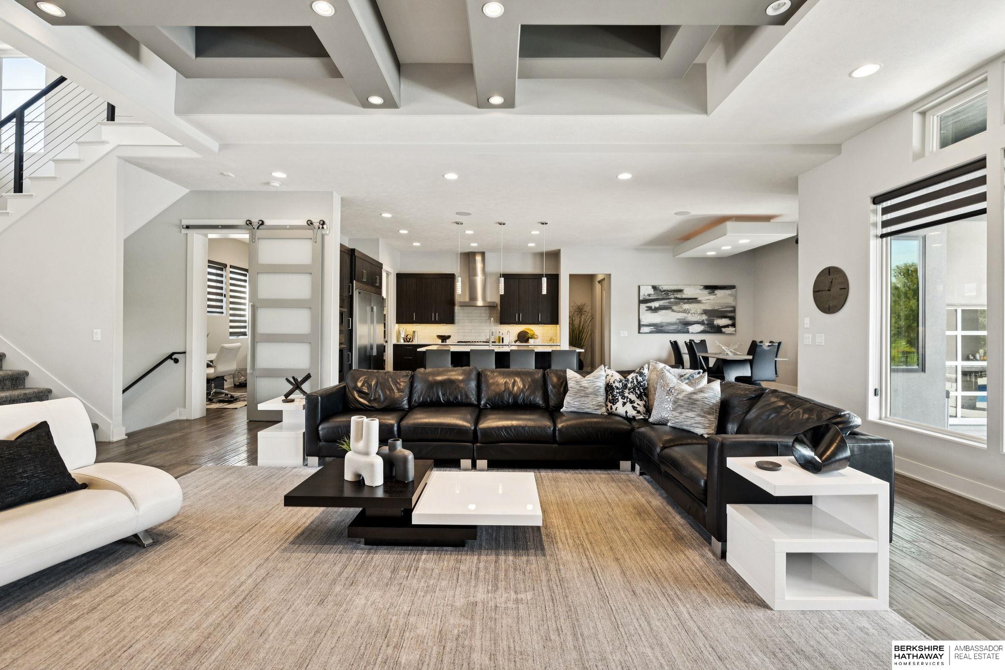 Elkhorn, Nebraska 68022, United States, 4 Bedrooms Bedrooms, ,6 BathroomsBathrooms,Residential,Active,217123