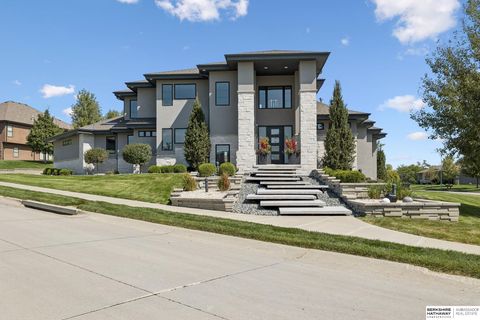 Photo of 5668 S 208th Street, Elkhorn, NE 68022 (MLS # 22526721)