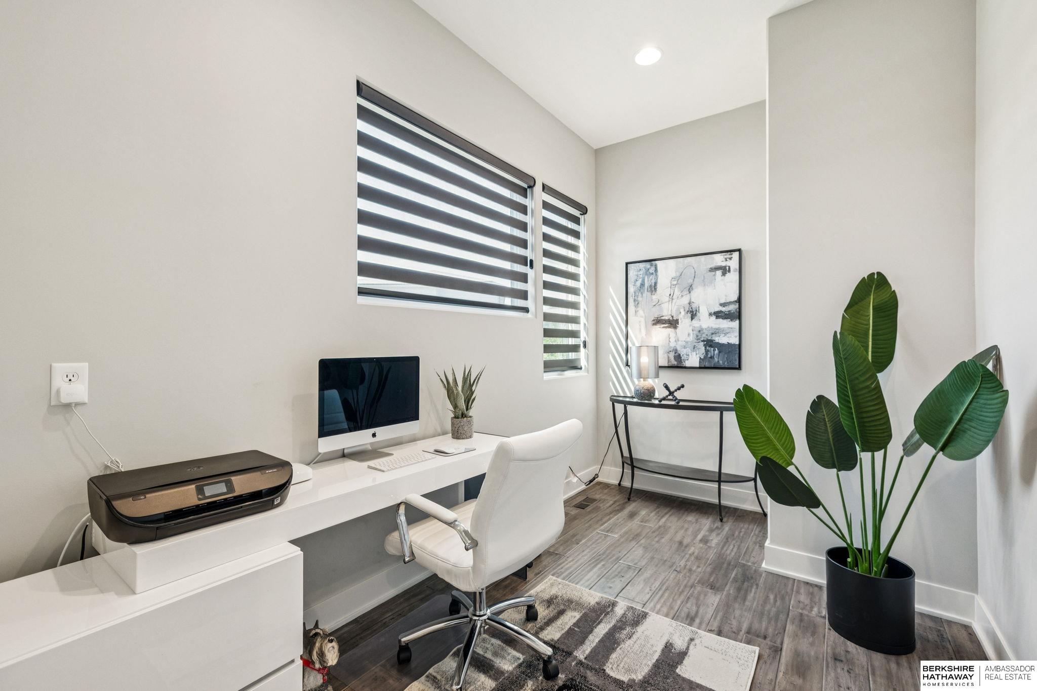 Elkhorn, Nebraska 68022, United States, 4 Bedrooms Bedrooms, ,6 BathroomsBathrooms,Residential,Active,217123