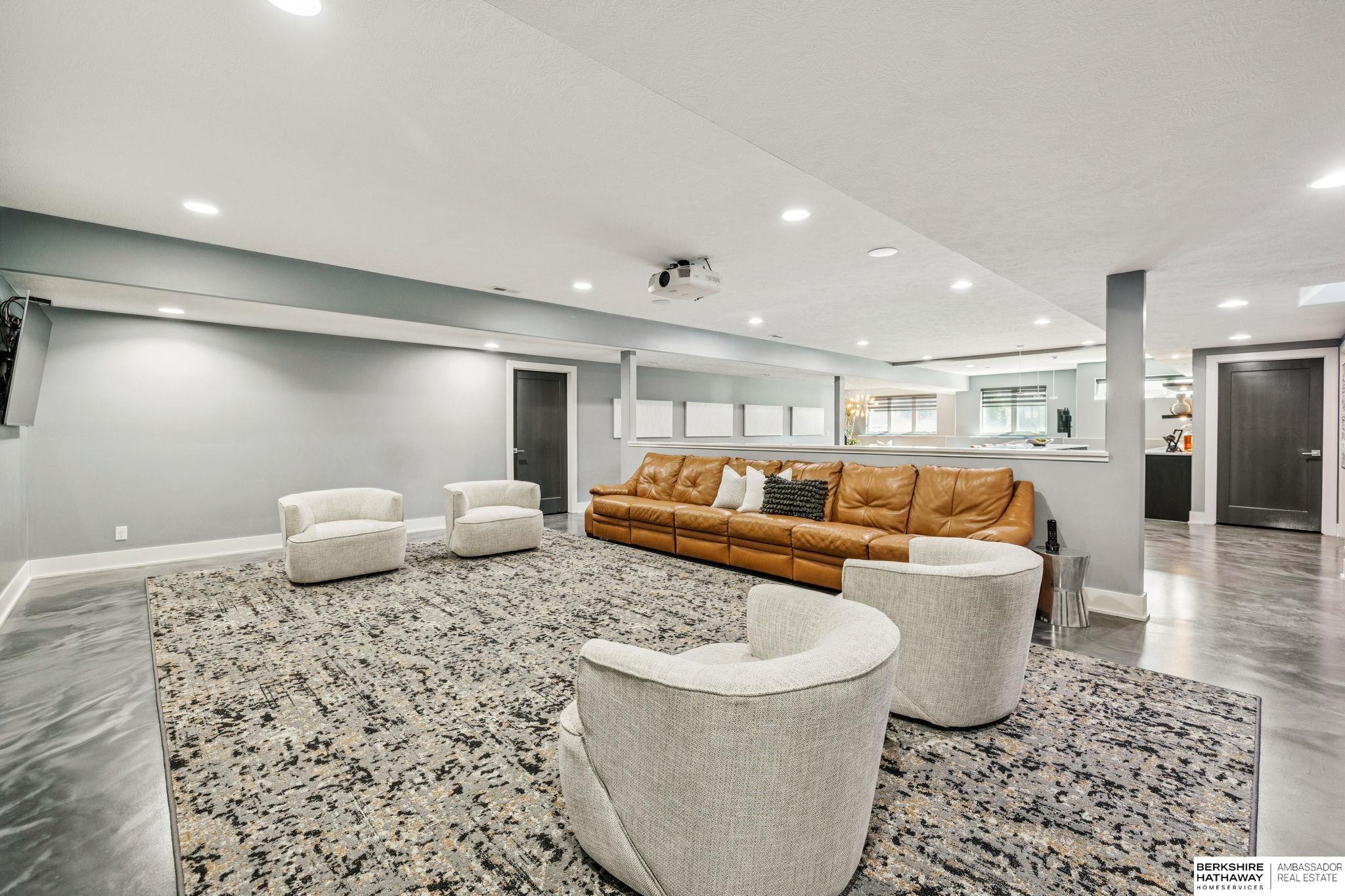 Elkhorn, Nebraska 68022, United States, 4 Bedrooms Bedrooms, ,6 BathroomsBathrooms,Residential,Active,217123