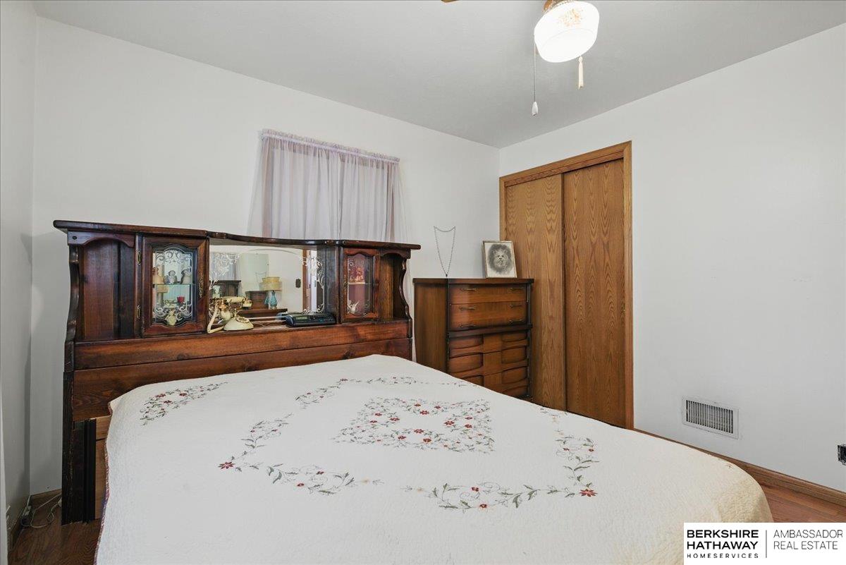 Omaha, Nebraska 68117, United States, 3 Bedrooms Bedrooms, ,2 BathroomsBathrooms,Residential,Pending,144859