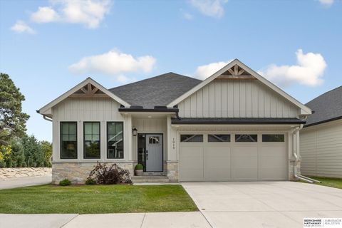 Photo of 1015 S 90th Court, Omaha, NE 68114 (MLS # 22527378)