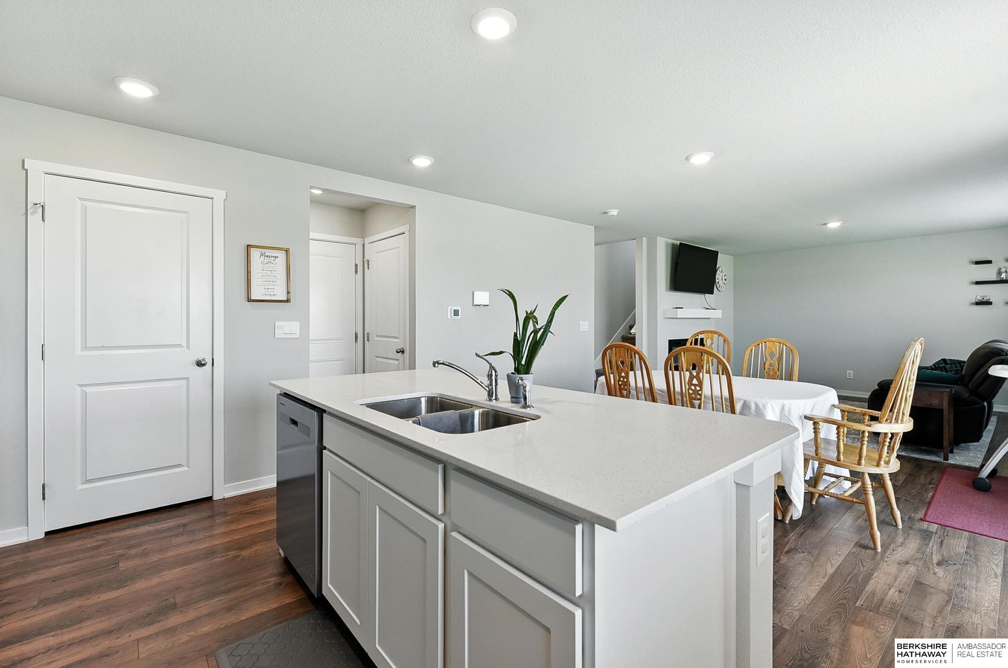 Gretna, Nebraska 68028, United States, 4 Bedrooms Bedrooms, ,2 BathroomsBathrooms,Residential,Active,178486