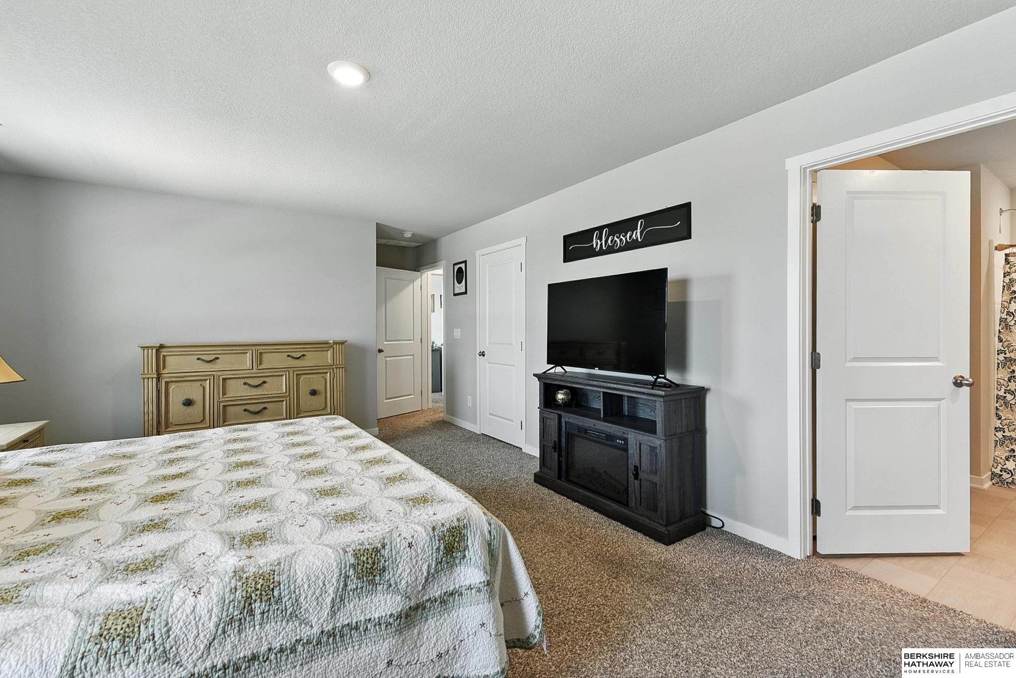 Gretna, Nebraska 68028, United States, 4 Bedrooms Bedrooms, ,2 BathroomsBathrooms,Residential,Active,178486