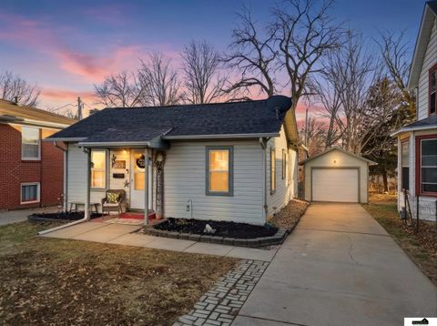 Photo of 4125 M Street, Lincoln, NE 68510 (MLS # 22535356)