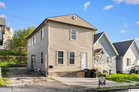 Photo of 2707 Howard Street, Omaha, NE 68105 (MLS # 22612020)