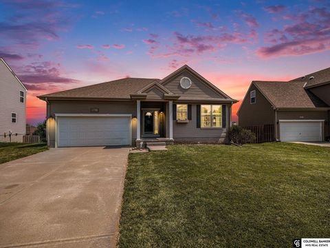 Photo of 10623 S 110th Avenue, Papillion, NE 68046 (MLS # 22607276)