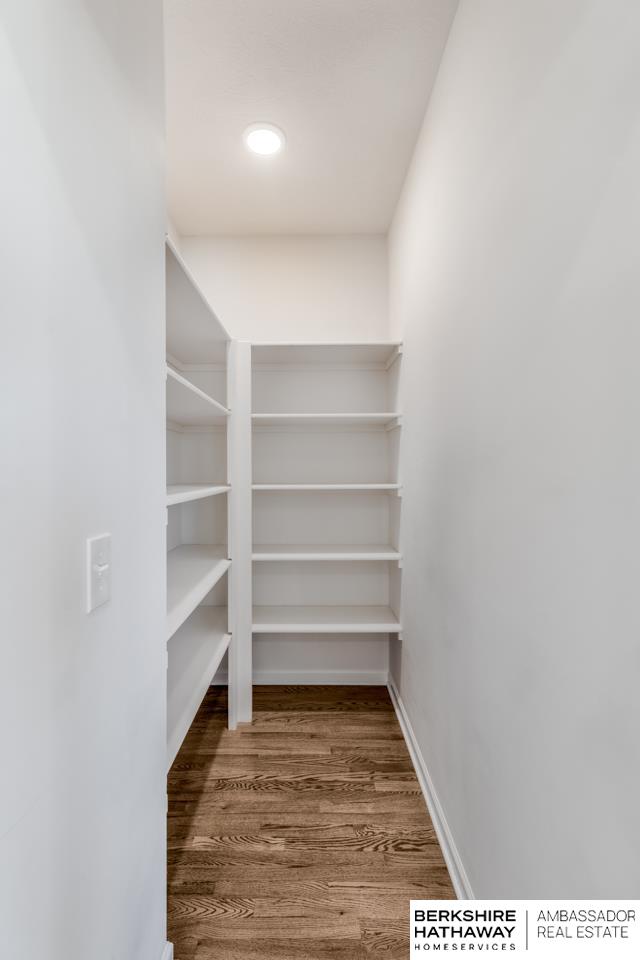 Papillion, Nebraska 68046, United States, 4 Bedrooms Bedrooms, ,3 BathroomsBathrooms,Residential,Active,232736