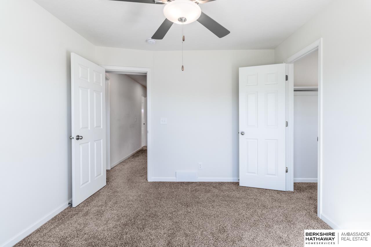 Papillion, Nebraska 68046, United States, 4 Bedrooms Bedrooms, ,3 BathroomsBathrooms,Residential,Active,232736