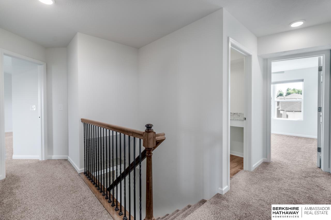 Papillion, Nebraska 68046, United States, 4 Bedrooms Bedrooms, ,3 BathroomsBathrooms,Residential,Active,232736