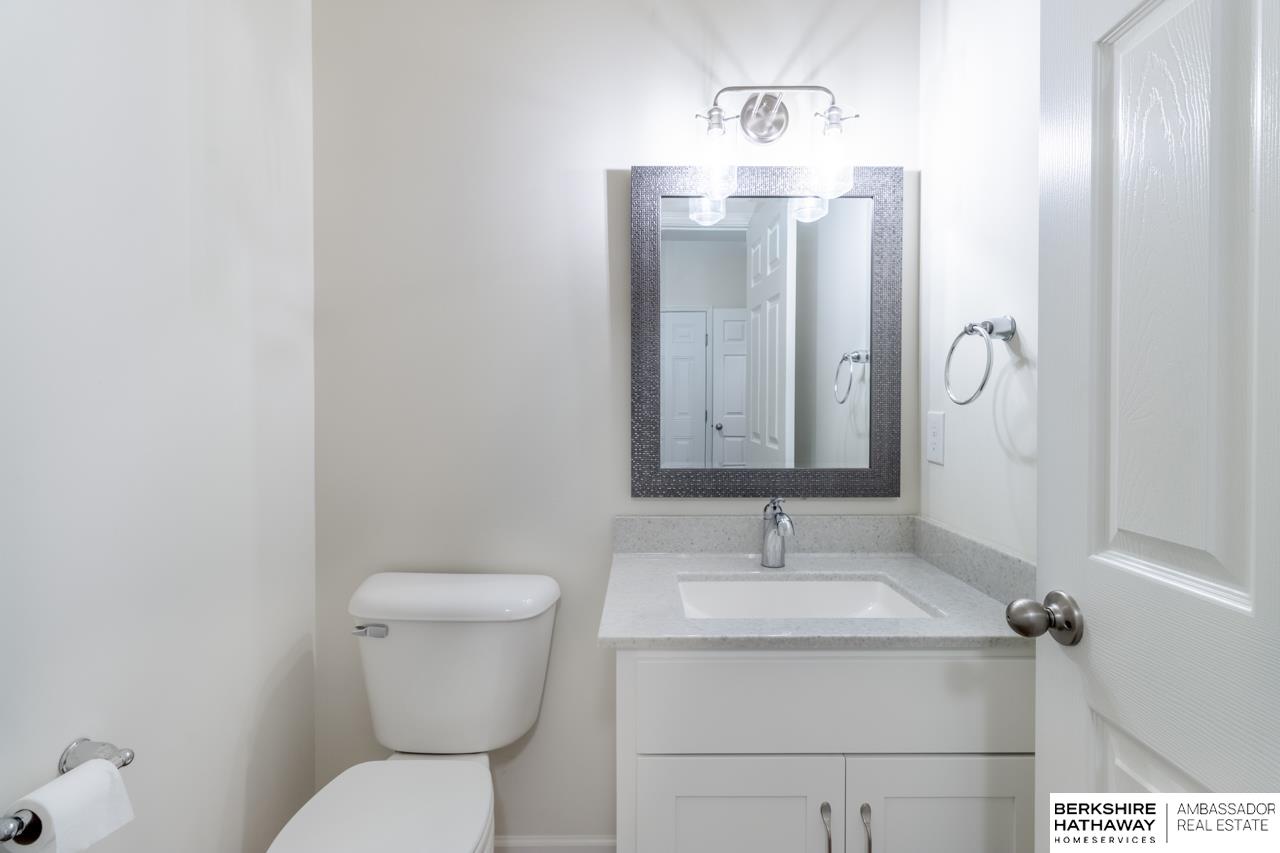 Papillion, Nebraska 68046, United States, 4 Bedrooms Bedrooms, ,3 BathroomsBathrooms,Residential,Active,232736