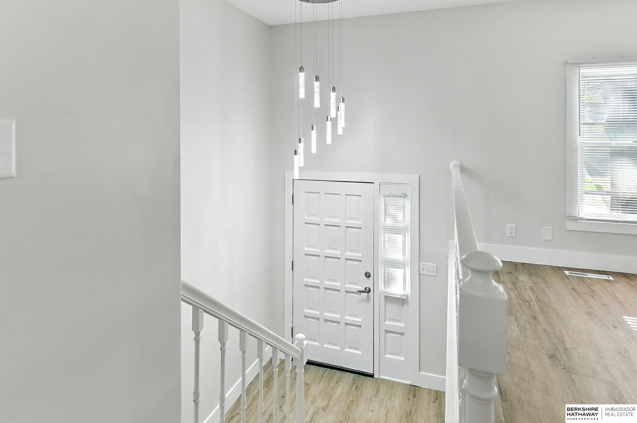 Lincoln, Nebraska 68510, United States, 3 Bedrooms Bedrooms, ,2 BathroomsBathrooms,Residential,Active,192642