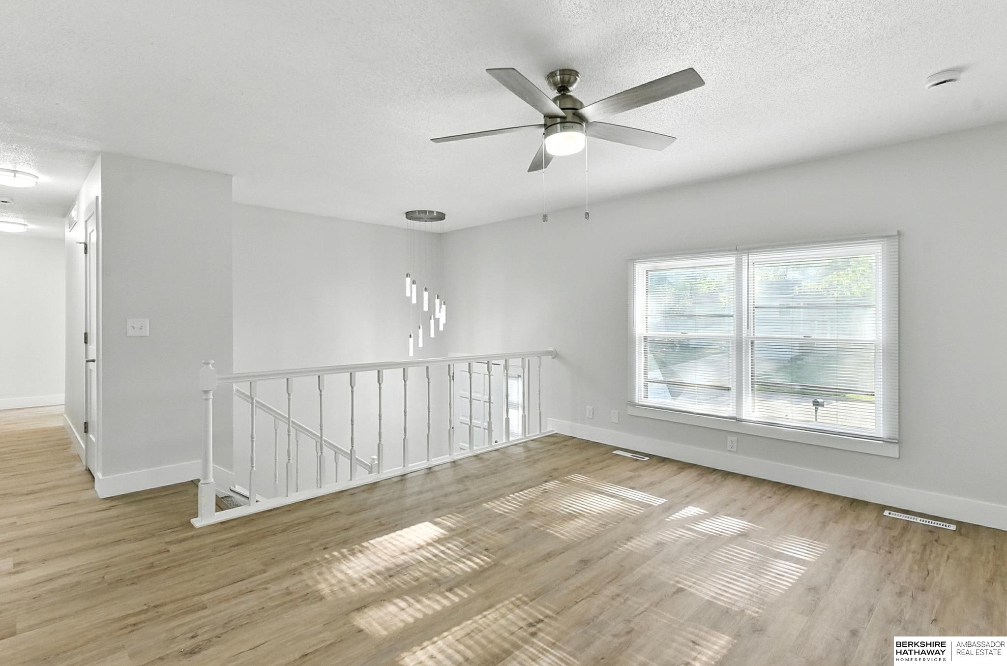 Lincoln, Nebraska 68510, United States, 3 Bedrooms Bedrooms, ,2 BathroomsBathrooms,Residential,Active,192642