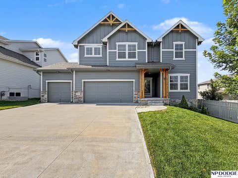 Photo of 16911 Cary Street, Omaha, NE 68136 (MLS # 22620997)
