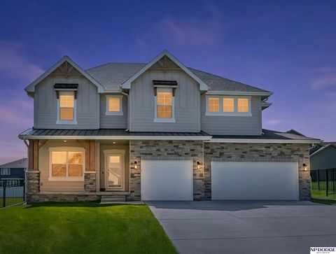 Photo of 19055 Murifield Circle, Omaha, NE 68136 (MLS # 22611686)