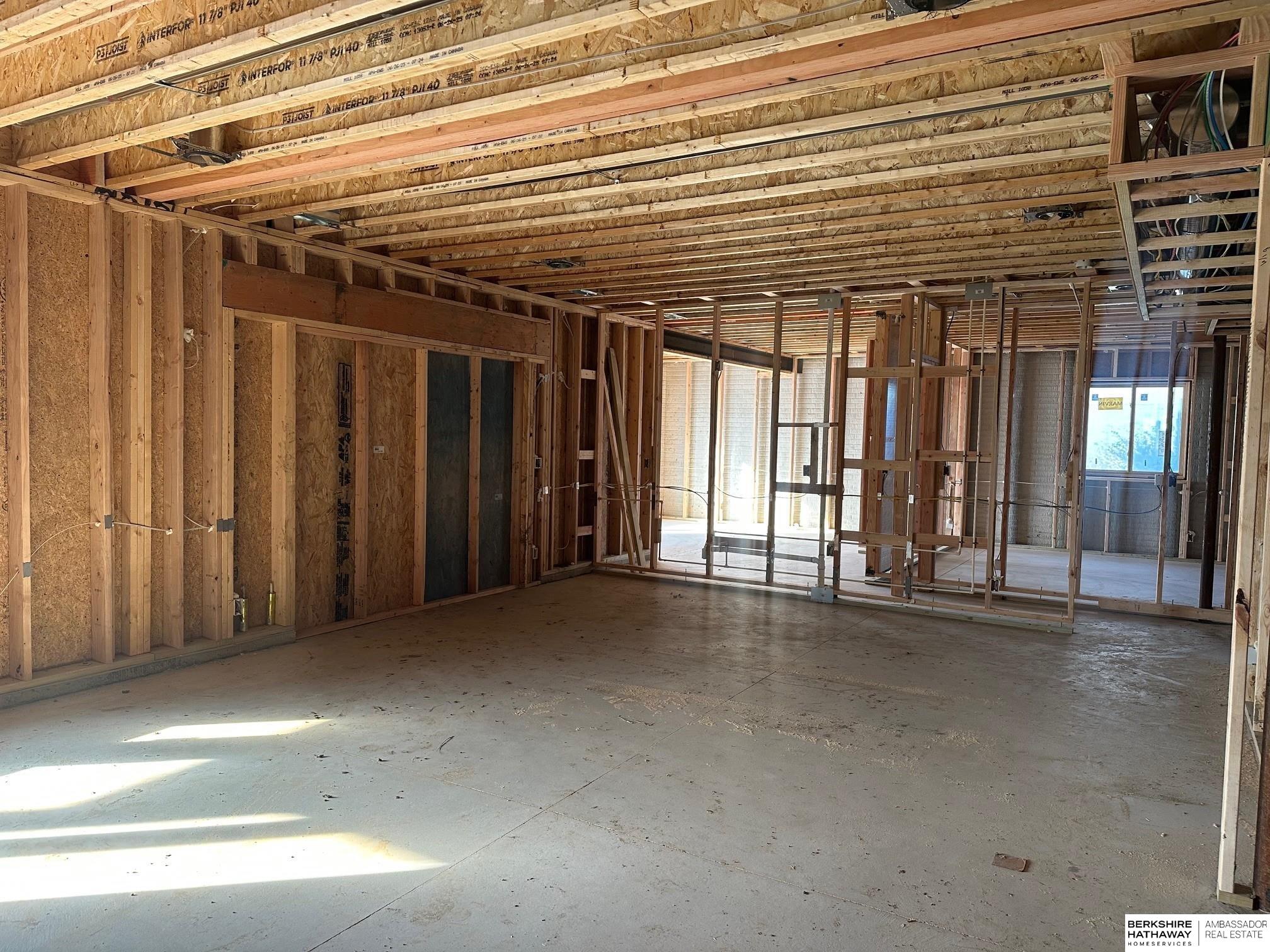 Gretna, Nebraska 68028, United States, 5 Bedrooms Bedrooms, ,3 BathroomsBathrooms,Residential,Active,213466