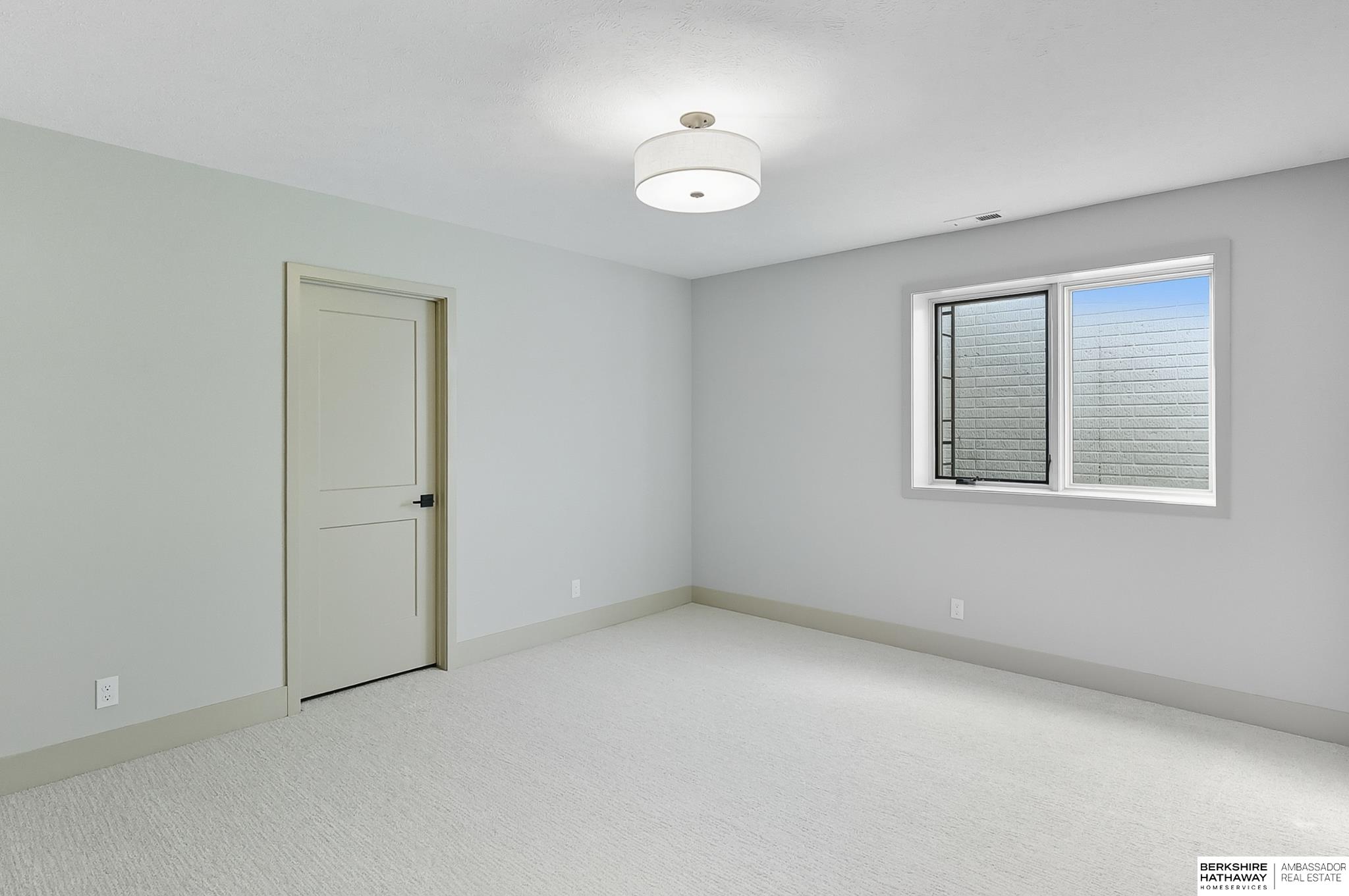 Papillion, Nebraska 68046, United States, 4 Bedrooms Bedrooms, ,2 BathroomsBathrooms,Residential,Active,127088