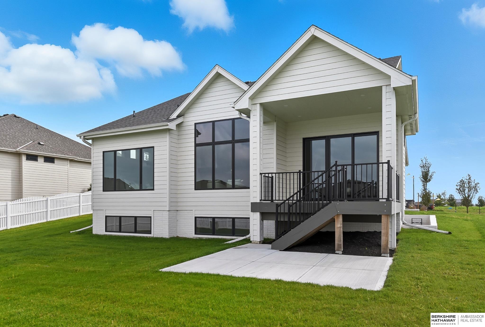 Papillion, Nebraska 68046, United States, 4 Bedrooms Bedrooms, ,2 BathroomsBathrooms,Residential,Active,127088