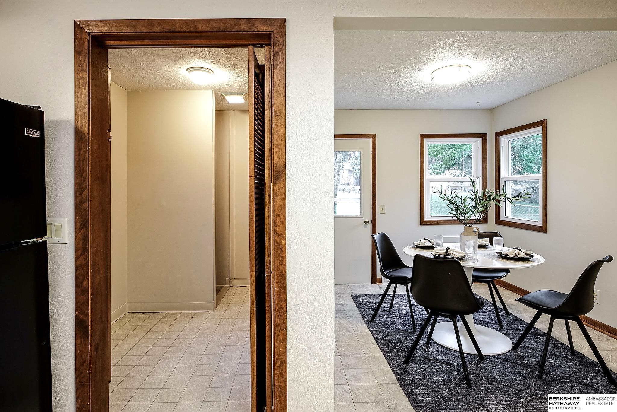 Yutan, Nebraska 68073, United States, 2 Bedrooms Bedrooms, ,2 BathroomsBathrooms,Residential,Pending,199579