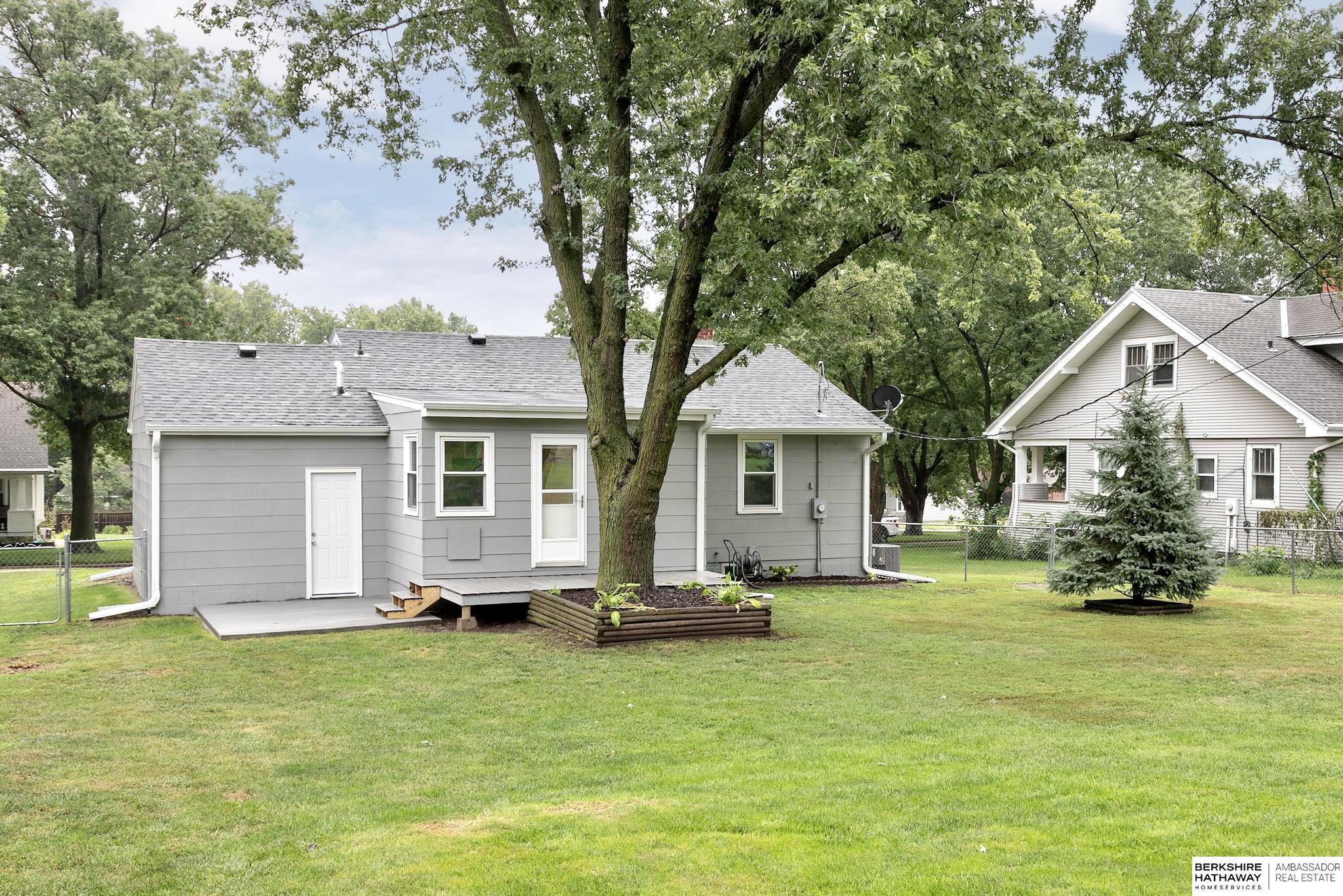 Yutan, Nebraska 68073, United States, 2 Bedrooms Bedrooms, ,2 BathroomsBathrooms,Residential,Pending,199579