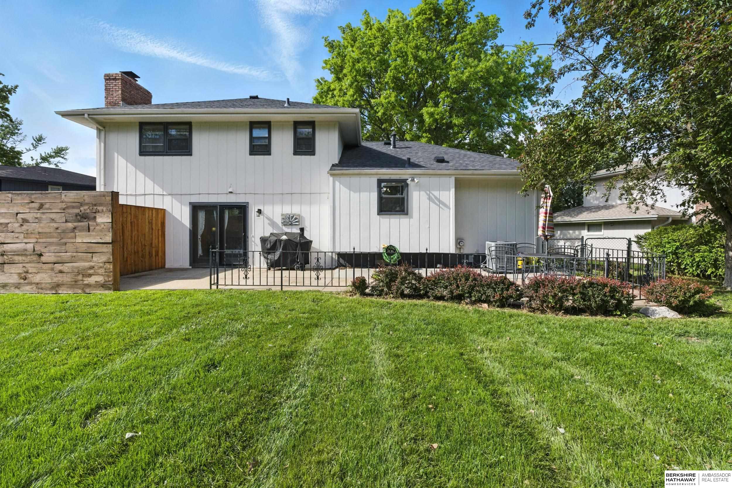 Omaha, Nebraska 68137, United States, 3 Bedrooms Bedrooms, ,2 BathroomsBathrooms,Residential,Pending,138921