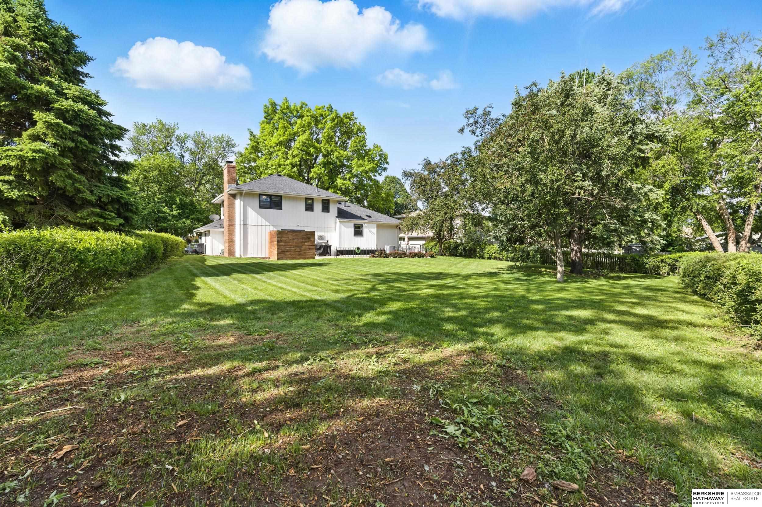 Omaha, Nebraska 68137, United States, 3 Bedrooms Bedrooms, ,2 BathroomsBathrooms,Residential,Pending,138921