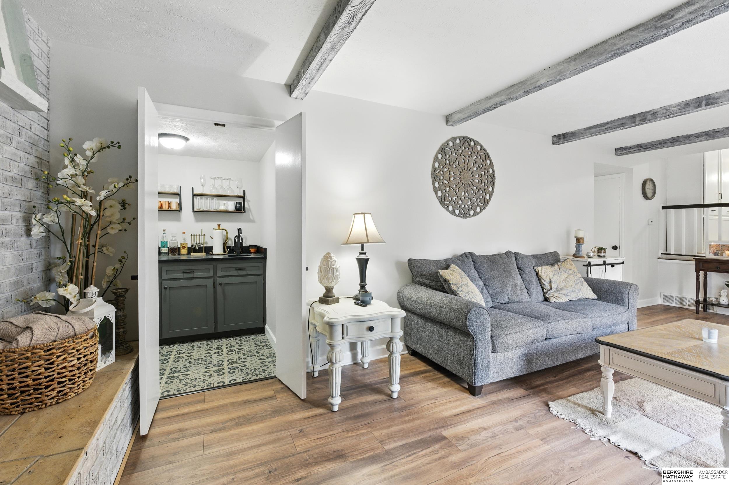 Omaha, Nebraska 68137, United States, 3 Bedrooms Bedrooms, ,2 BathroomsBathrooms,Residential,Pending,138921