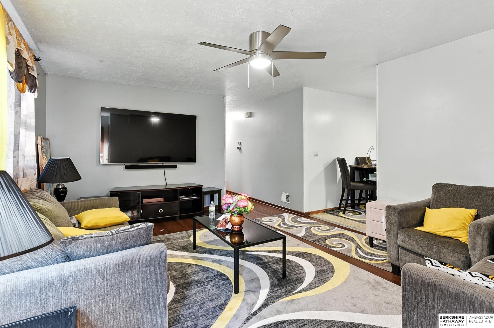 Bellevue, Nebraska 68147, United States, 3 Bedrooms Bedrooms, ,2 BathroomsBathrooms,Residential,Active,205649