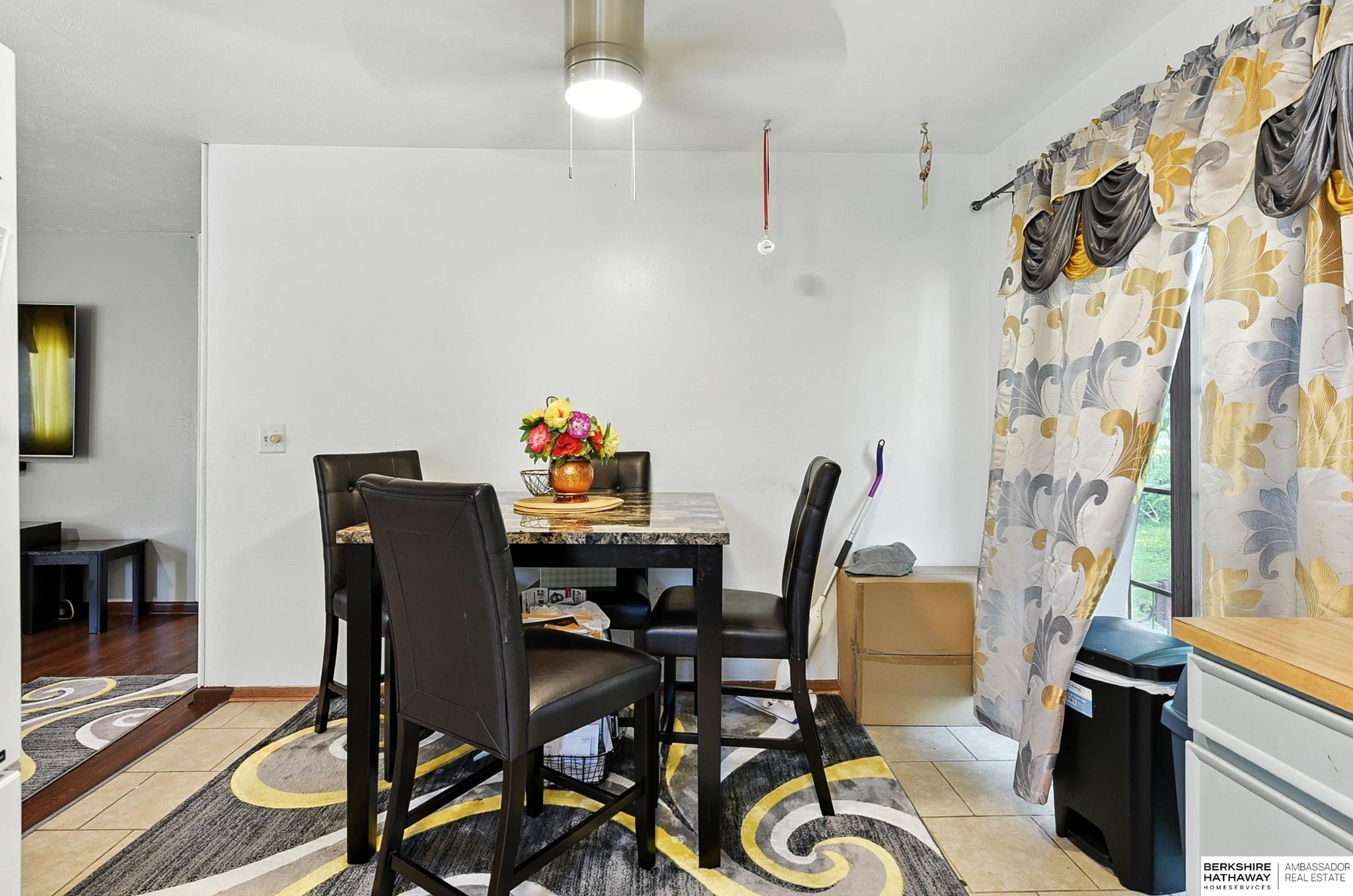 Bellevue, Nebraska 68147, United States, 3 Bedrooms Bedrooms, ,2 BathroomsBathrooms,Residential,Active,205649