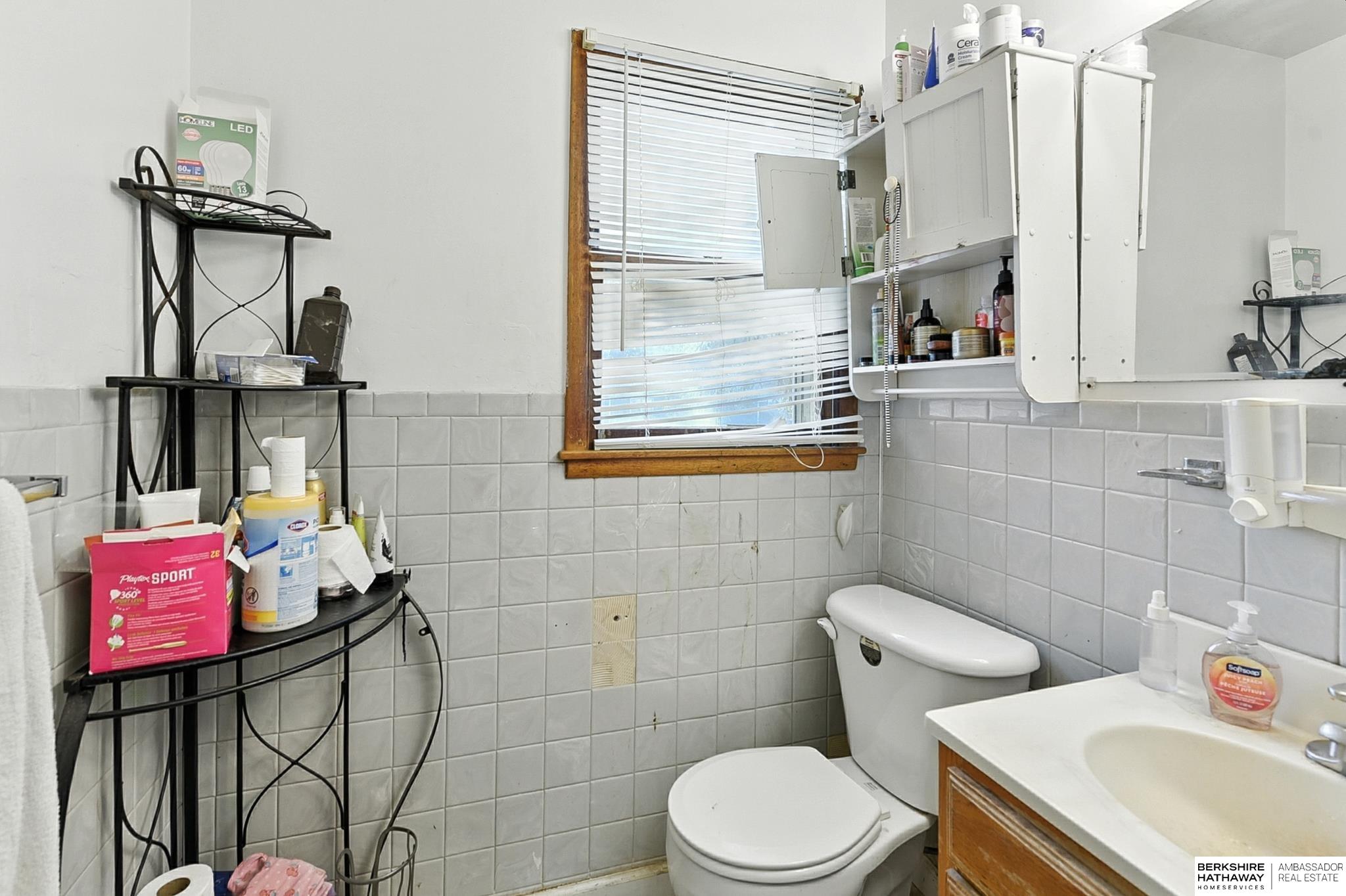 Bellevue, Nebraska 68147, United States, 3 Bedrooms Bedrooms, ,2 BathroomsBathrooms,Residential,Active,205649