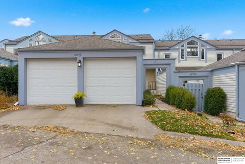 Photo of 10757 Berry Plaza, Omaha, NE 68127 (MLS # 22532365)