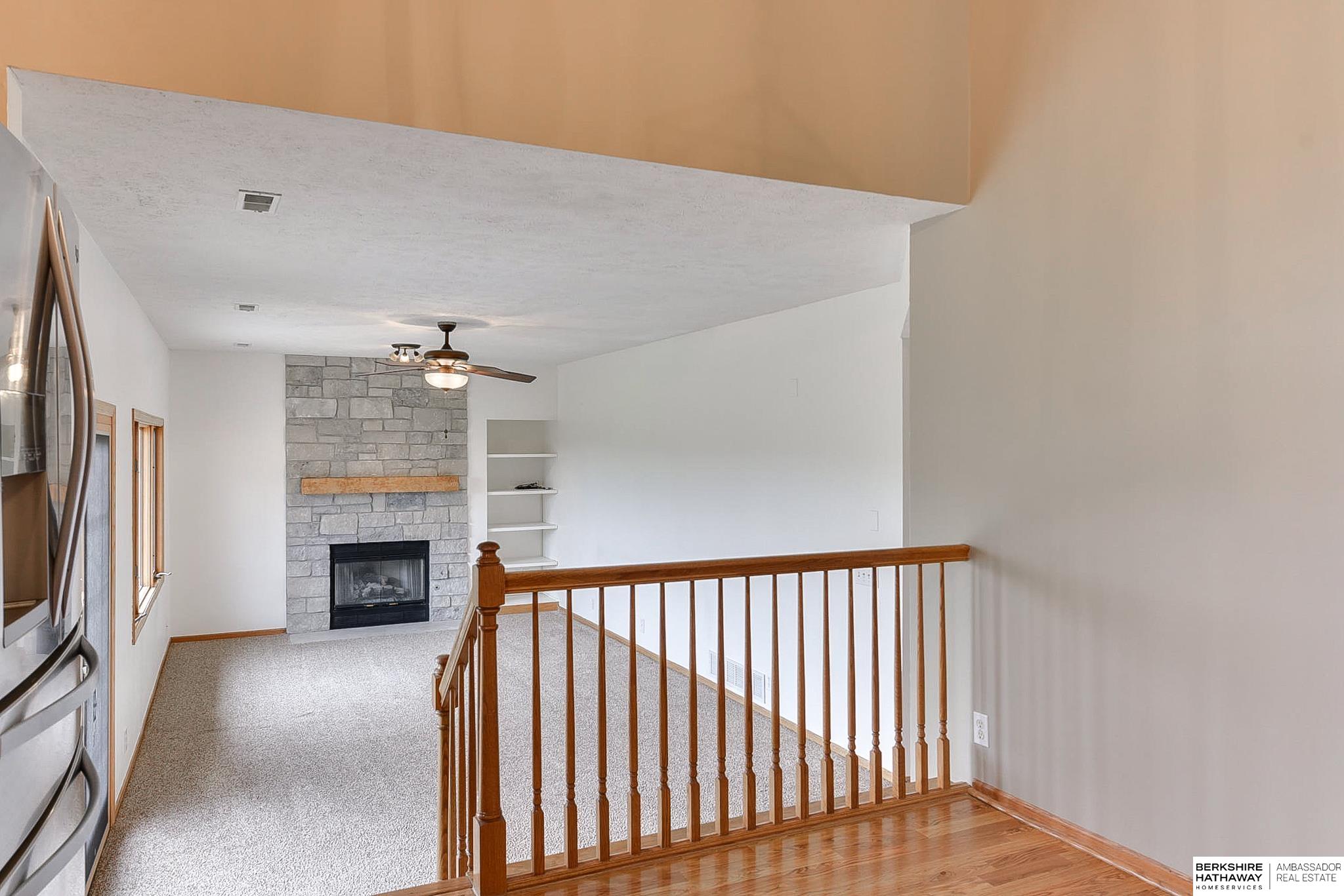 Omaha, Nebraska 68116, United States, 3 Bedrooms Bedrooms, ,2 BathroomsBathrooms,Residential,Pending,115550