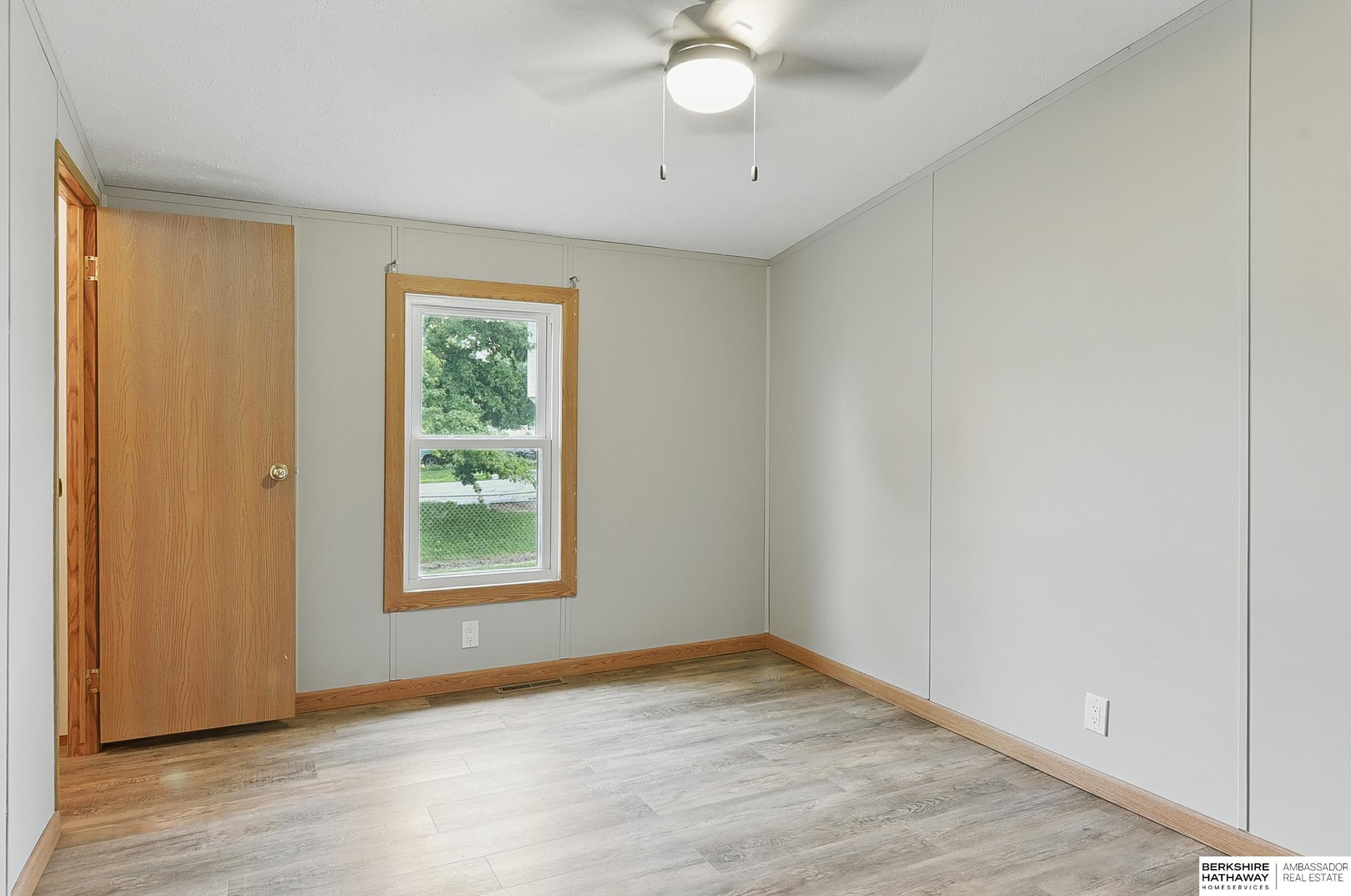 Valley, Nebraska 68064, United States, 3 Bedrooms Bedrooms, ,2 BathroomsBathrooms,Residential,Pending,144578